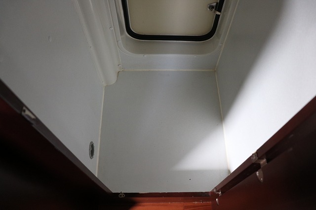 キャンピングカー キャブコン ｶﾑﾛｰﾄﾞ ﾅｯﾂRV ｸﾚｿﾝ FFﾋｰﾀｰ 4WD