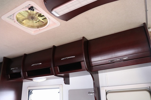 キャンピングカー キャブコン ｶﾑﾛｰﾄﾞ ﾅｯﾂRV ｸﾚｿﾝ FFﾋｰﾀｰ 4WD