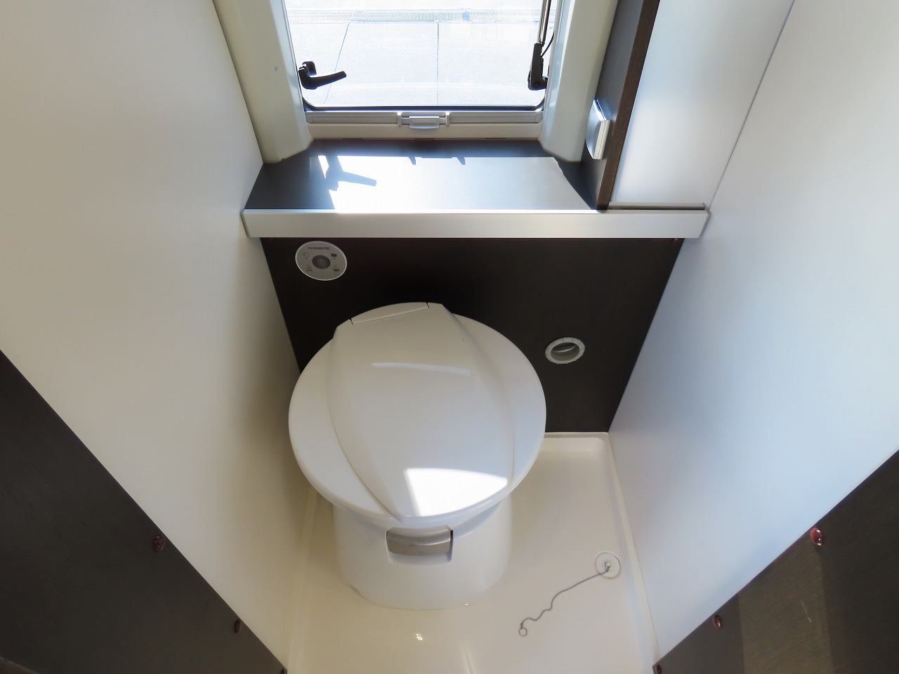 キャンピングカー バンコン ﾊｲｴｰｽ ﾄｲﾌｧｸﾄﾘｰ ｺﾙﾄﾞﾊﾞｸﾙｰｽﾞ