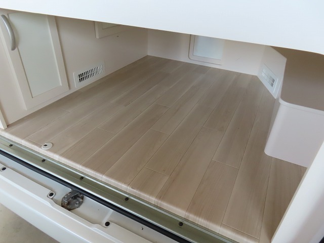 キャンピングカー バンコン ﾚｼﾞｱｽｴｰｽ RVﾋﾞｯｸﾌｯﾄ ｵｸﾀｰﾋﾞｱ