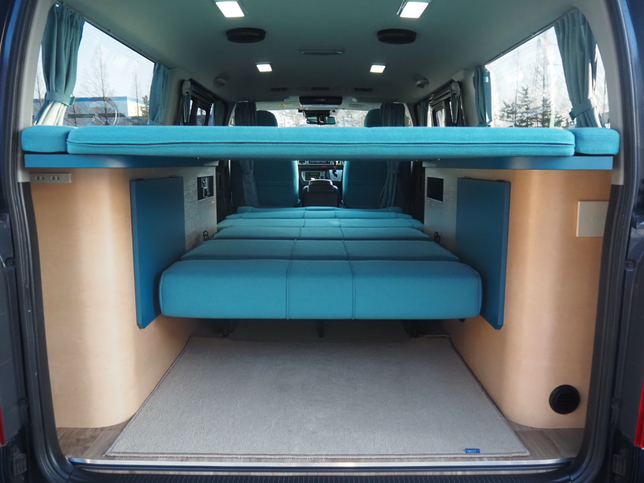 キャンピングカー バンコン ﾊｲｴｰｽ ｱﾙﾌﾚｯｸｽ ｼｰｽﾞﾈｸｽ　FFﾋｰﾀｰ