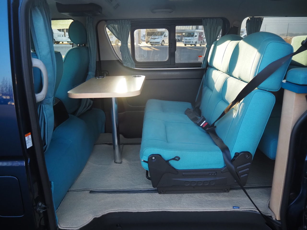 キャンピングカー バンコン ﾊｲｴｰｽ ｱﾙﾌﾚｯｸｽ ｼｰｽﾞﾈｸｽ　FFﾋｰﾀｰ