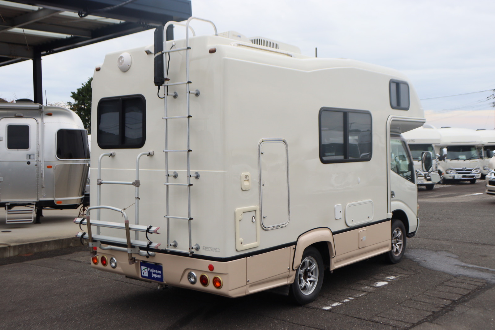 キャンピングカー キャブコン ｶﾑﾛｰﾄﾞ ﾅｯﾂRV ﾐﾗｰｼﾞｭ ﾙｰﾌAC　FF