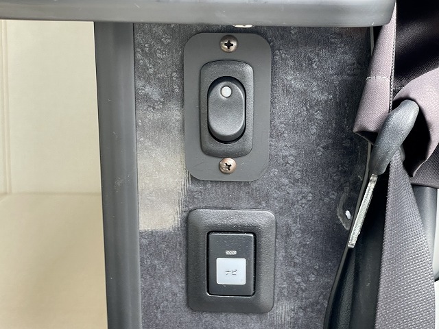 キャンピングカー バンコン ﾊｲｴｰｽ FOCS ｴｽﾊﾟｼｵ+UP 4WD