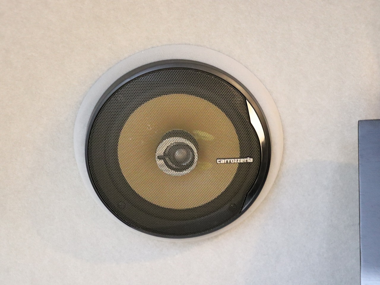 キャンピングカー バンコン ﾊｲｴｰｽ ﾄｲﾌｧｸﾄﾘｰ ﾄｲｽﾞﾎﾞｯｸｽ4WD　FF