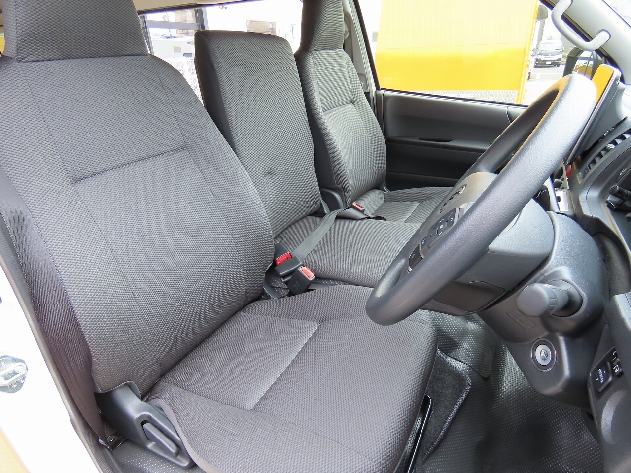 キャンピングカー バンコン ﾊｲｴｰｽ ｷｬﾙｽﾞﾓｰﾀｰ ｶﾘｶ ﾘﾄﾘｰﾄ