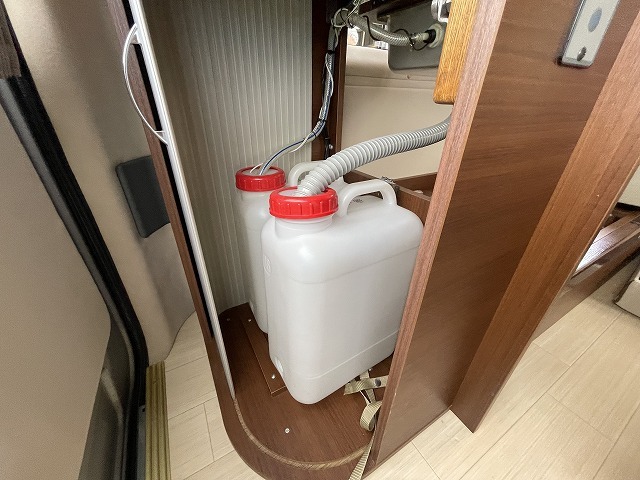 キャンピングカー バンコン ﾊｲｴｰｽ RVﾗﾝﾄﾞ ﾗﾝﾄﾞﾜｺﾞﾝﾘﾉ