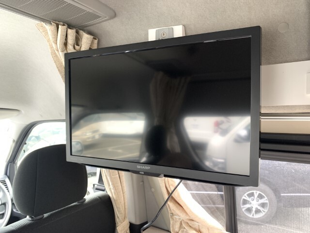 キャンピングカー バンコン ﾅｯﾂRV ﾗﾃﾞｨｯｼｭ FF暖房 1500ｲﾝﾊﾞｰﾀｰ