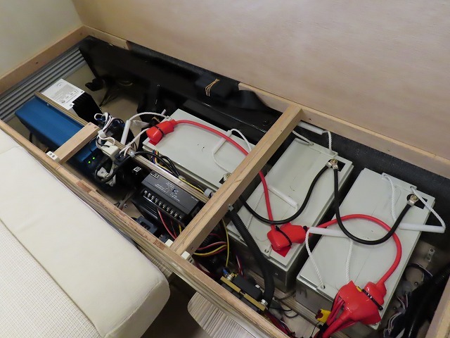 キャンピングカー キャブコン ｶﾑﾛｰﾄﾞ ﾊﾞﾝﾃｯｸ ｼﾞﾙ 家庭用ｴｱｺﾝ 4WD