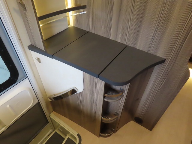 キャンピングカー キャブコン ｶﾑﾛｰﾄﾞ ﾊﾞﾝﾃｯｸ ｼﾞﾙ 家庭用ｴｱｺﾝ 4WD