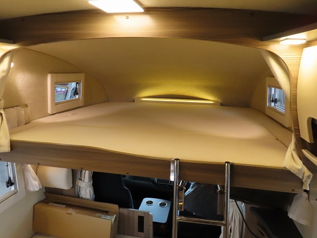 キャンピングカー キャブコン ｶﾑﾛｰﾄﾞ ﾊﾞﾝﾃｯｸ ｼﾞﾙ 家庭用ｴｱｺﾝ 4WD