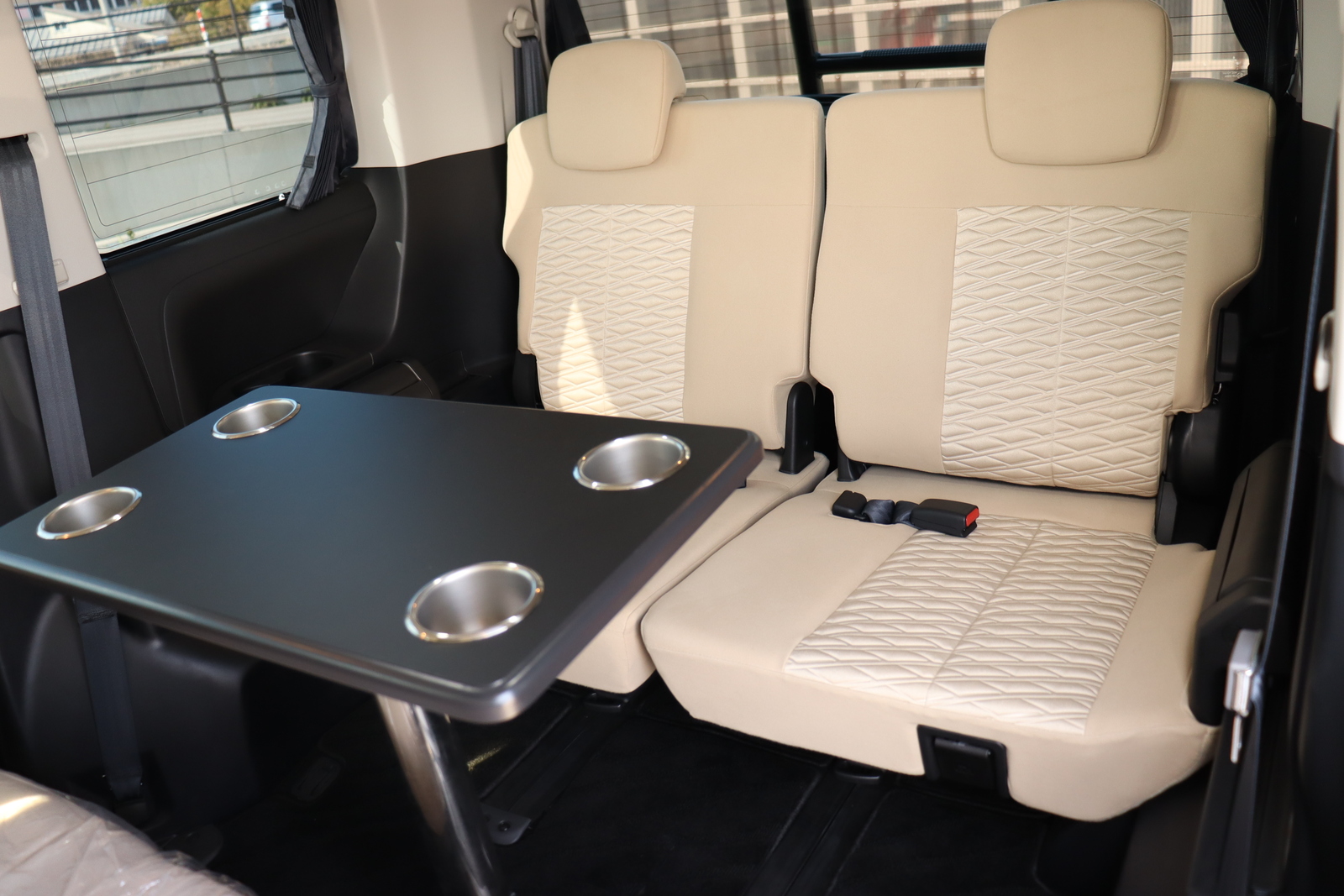 キャンピングカー バンコン ﾃﾞﾘｶD:5 ｹｲﾜｰｸｽ D5ｸﾙｰｽﾞ 4WD