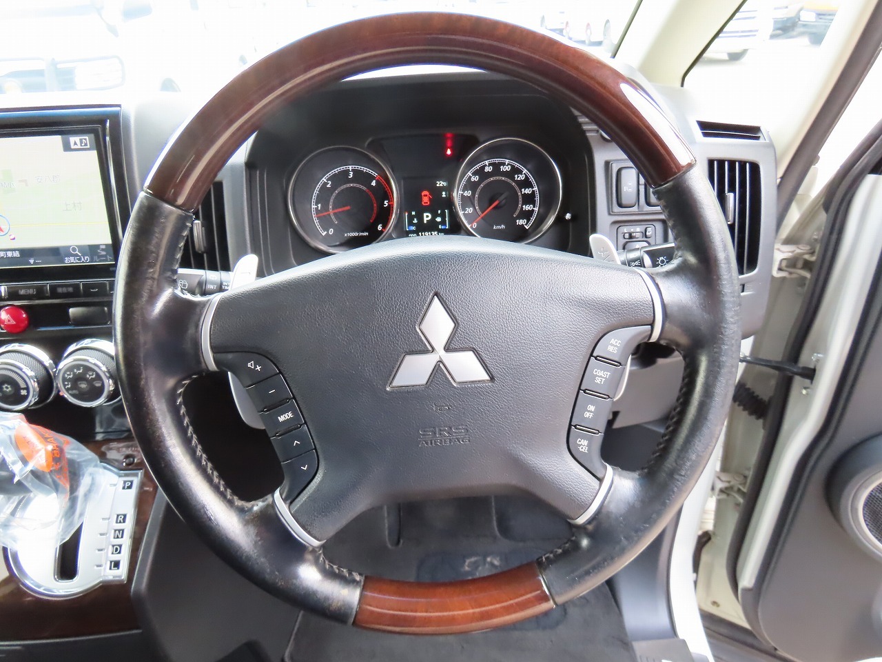 キャンピングカー バンコン ﾃﾞﾘｶD:5 ｹｲﾜｰｸｽ ｷｬﾝﾋﾟﾝｸﾞ仕様 4WD