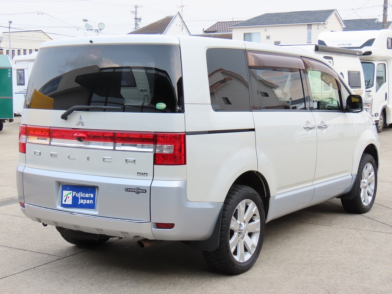 キャンピングカー バンコン ﾃﾞﾘｶD:5 ｹｲﾜｰｸｽ ｷｬﾝﾋﾟﾝｸﾞ仕様 4WD