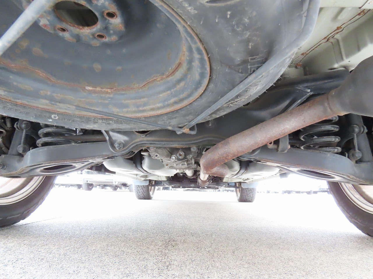 キャンピングカー バンコン ﾃﾞﾘｶD:5 ｹｲﾜｰｸｽ ｷｬﾝﾋﾟﾝｸﾞ仕様 4WD