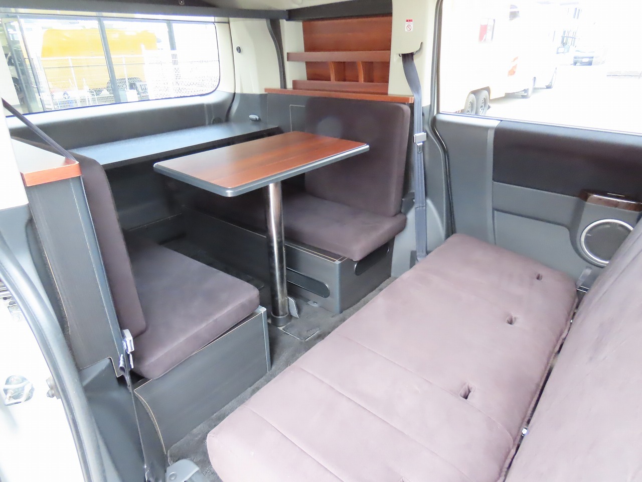 キャンピングカー バンコン ﾃﾞﾘｶD:5 ｹｲﾜｰｸｽ ｷｬﾝﾋﾟﾝｸﾞ仕様 4WD