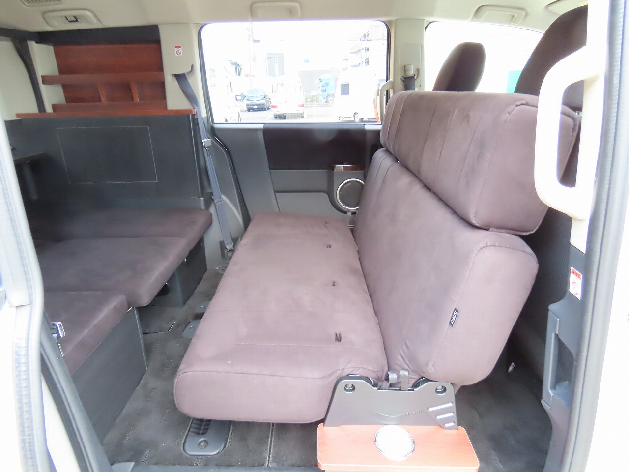 キャンピングカー バンコン ﾃﾞﾘｶD:5 ｹｲﾜｰｸｽ ｷｬﾝﾋﾟﾝｸﾞ仕様 4WD