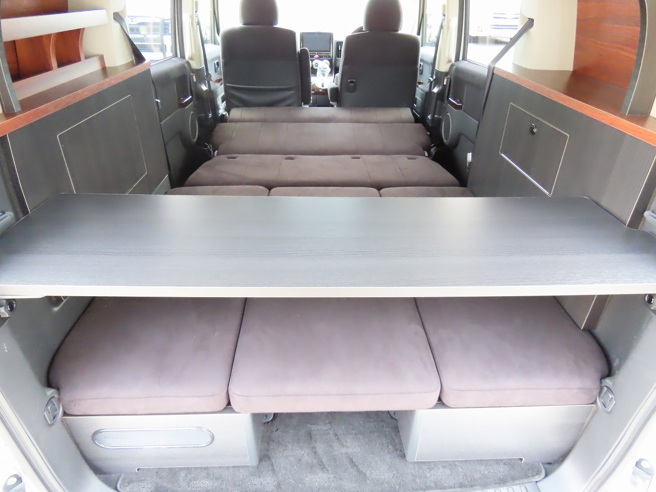 キャンピングカー バンコン ﾃﾞﾘｶD:5 ｹｲﾜｰｸｽ ｷｬﾝﾋﾟﾝｸﾞ仕様 4WD