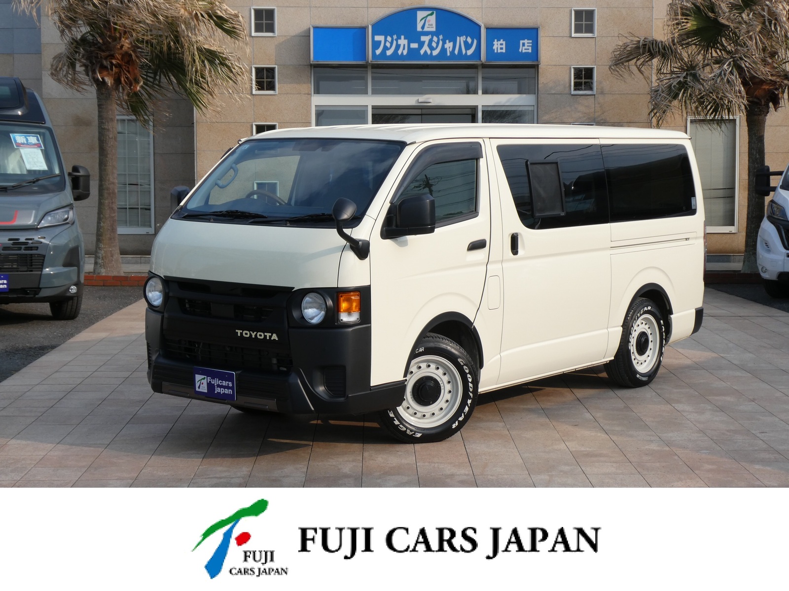 キャンピングカー バンコン フレックス　ウッドヴィレッジ　丸目フェイスキット