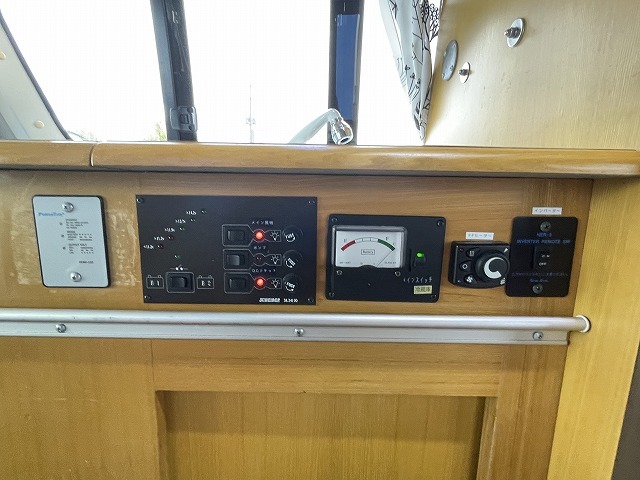 キャンピングカー バンコン ﾚｼﾞｱｽｴｰｽ ﾅｯﾂRV ﾗﾃﾞｨｯｼｭ