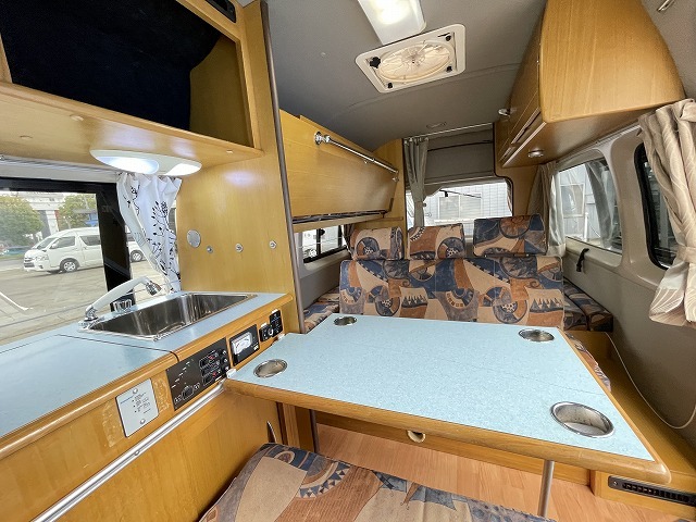 キャンピングカー バンコン ﾚｼﾞｱｽｴｰｽ ﾅｯﾂRV ﾗﾃﾞｨｯｼｭ