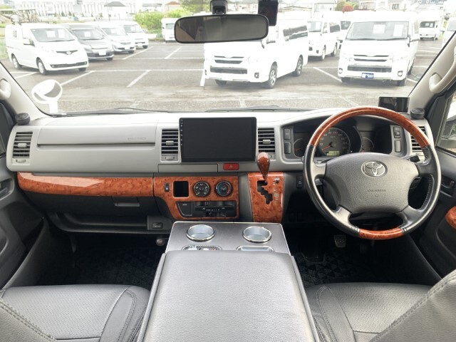 キャンピングカー バンコン ﾘﾝｴｲ ﾊﾞｶﾝﾁｪｽｻﾝﾃｨ 40L冷蔵庫 8ﾅﾝﾊﾞｰ