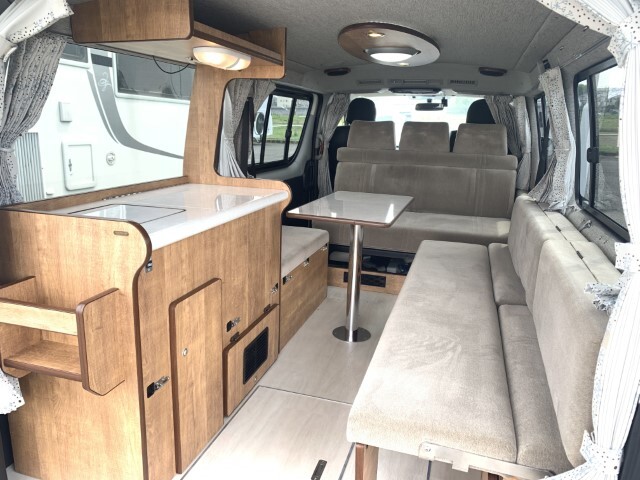 キャンピングカー バンコン ﾘﾝｴｲ ﾊﾞｶﾝﾁｪｽｻﾝﾃｨ 40L冷蔵庫 8ﾅﾝﾊﾞｰ