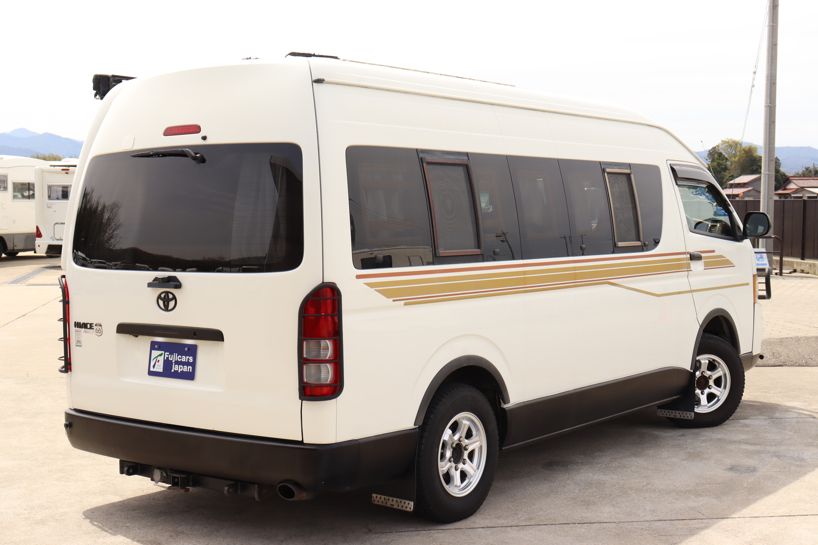 キャンピングカー ハイエース ﾊﾞﾝｺﾝ　ｶﾄｰﾓｰﾀｰ製 DD　4WD