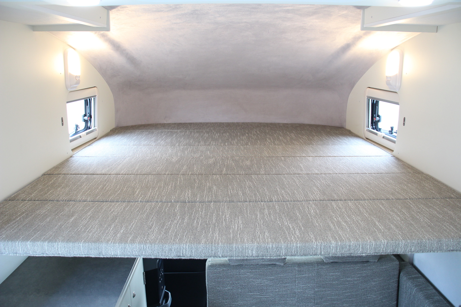 キャンピングカー キャブコン ﾎﾞﾝｺﾞ AtoZ ｱﾚﾝ･ﾊｲLE