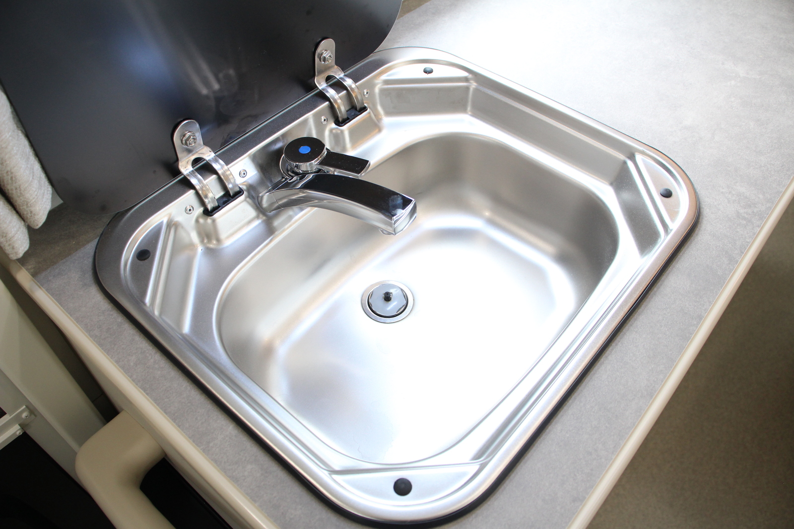 キャンピングカー キャブコン ﾎﾞﾝｺﾞ AtoZ ｱﾚﾝ･ﾊｲLE