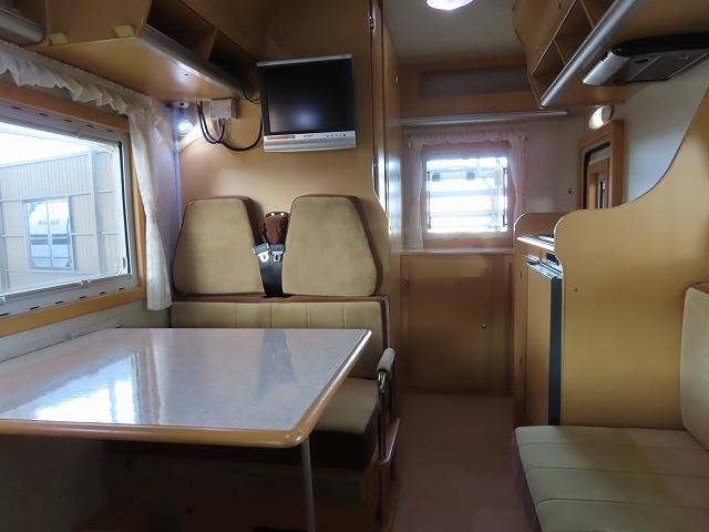 キャンピングカー キャブコン ﾊｲｴｰｽ ﾌｧﾝﾙｰﾁｪ ﾊﾟﾀｺﾞﾆｱ 4WD