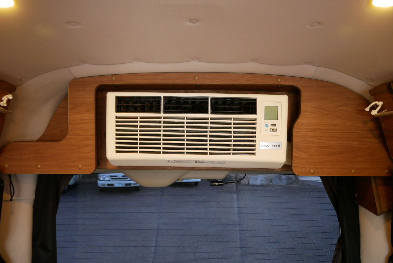 キャンピングカー バンコン ﾊｲｴｰｽ FOCSｼｴｽﾀ FFﾋｰﾀｰ 1ｵｰﾅｰ4WD