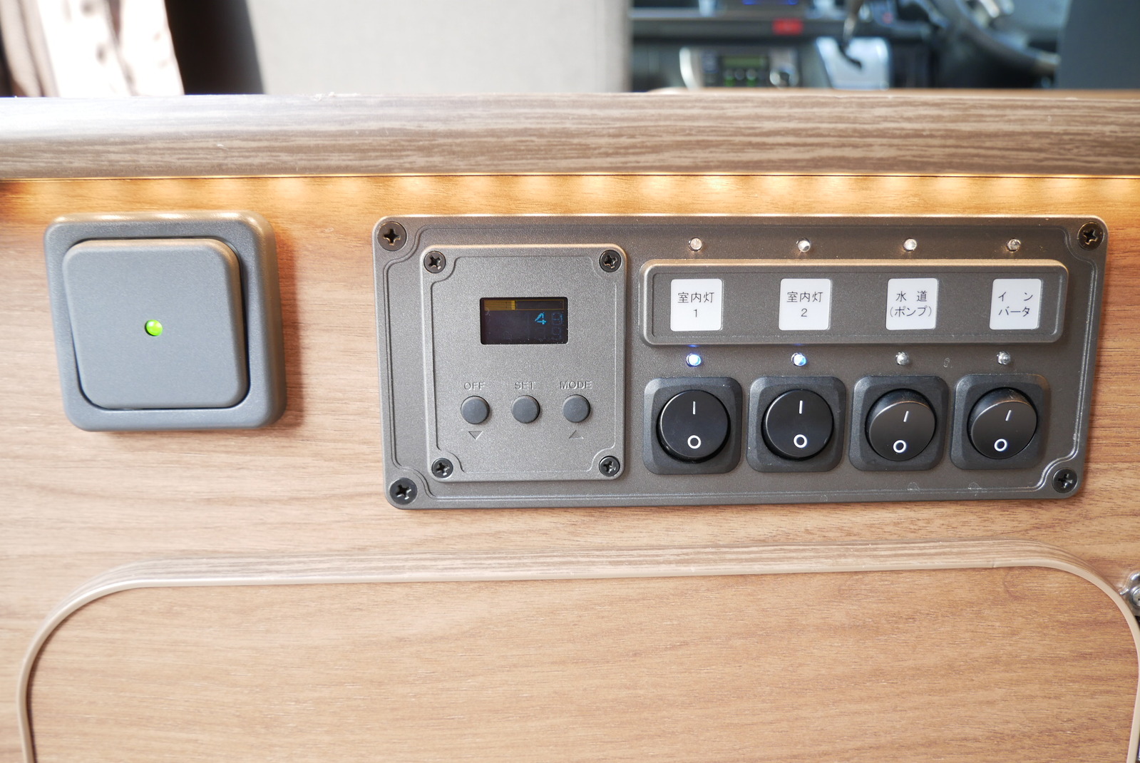 キャンピングカー バンコン ﾊｲｴｰｽ FOCSｼｴｽﾀ FFﾋｰﾀｰ 1ｵｰﾅｰ4WD