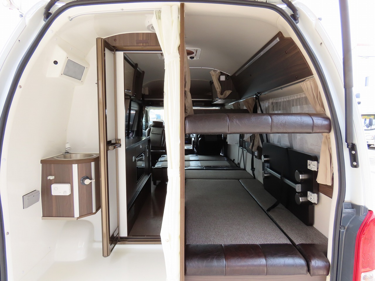 キャンピングカー バンコン ﾊｲｴｰｽ ﾚｸﾋﾞｨ ﾌｧｲﾌﾞｽﾀｰｾﾌﾟﾄ 4WD