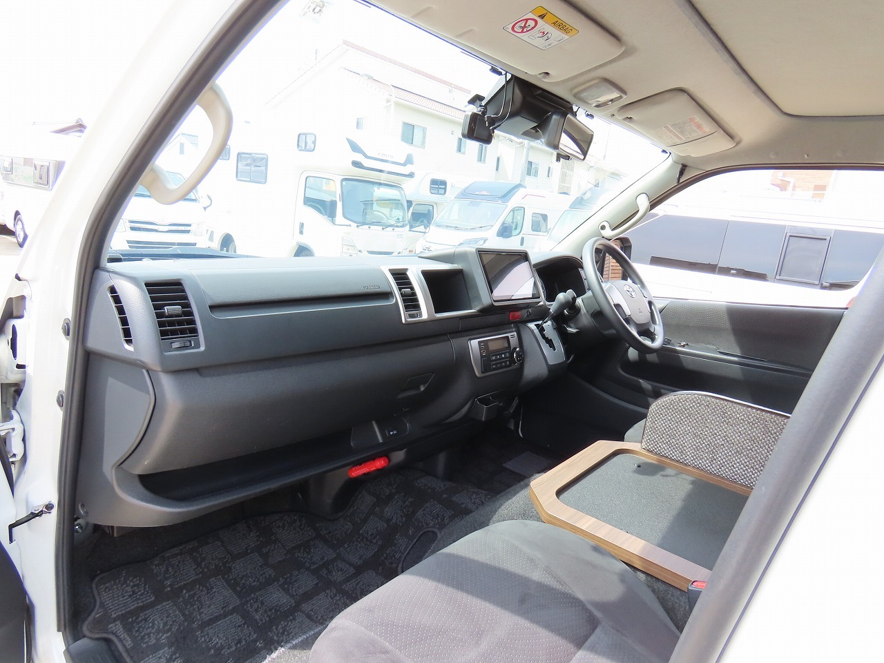 キャンピングカー バンコン ﾊｲｴｰｽ ﾚｸﾋﾞｨ ﾌｧｲﾌﾞｽﾀｰｾﾌﾟﾄ 4WD