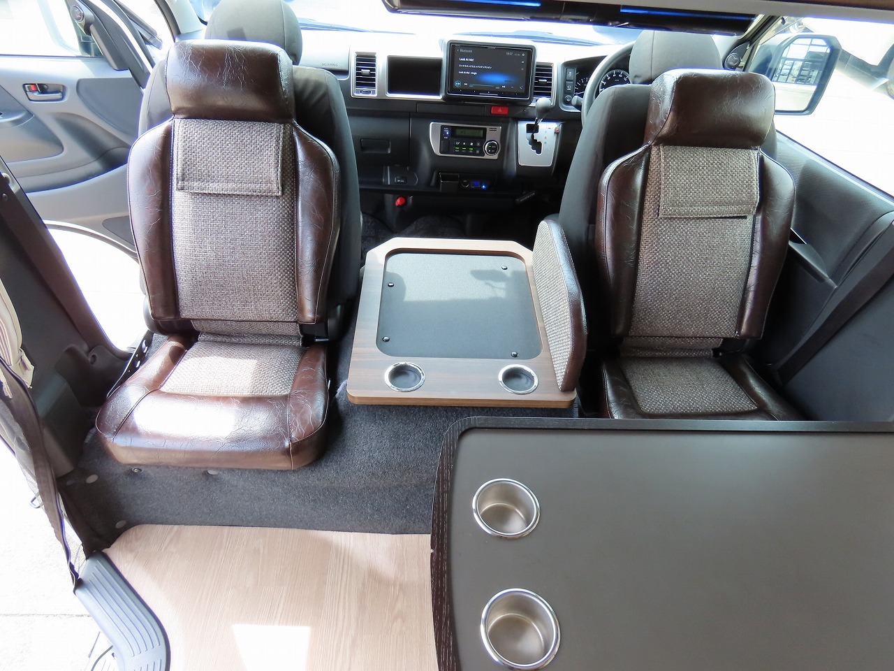 キャンピングカー バンコン ﾊｲｴｰｽ ﾚｸﾋﾞｨ ﾌｧｲﾌﾞｽﾀｰｾﾌﾟﾄ 4WD