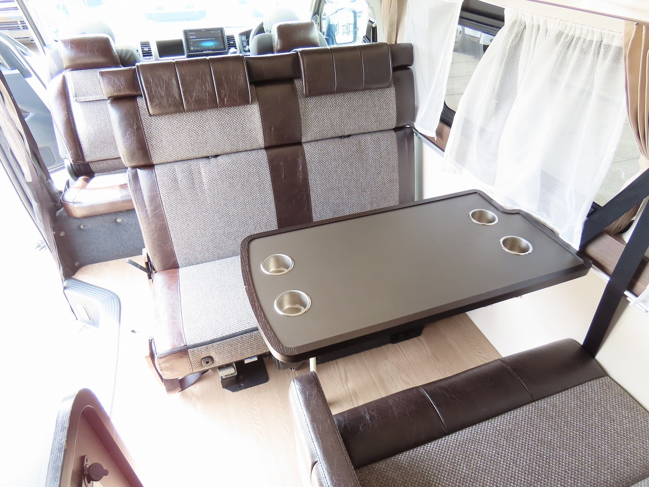 キャンピングカー バンコン ﾊｲｴｰｽ ﾚｸﾋﾞｨ ﾌｧｲﾌﾞｽﾀｰｾﾌﾟﾄ 4WD