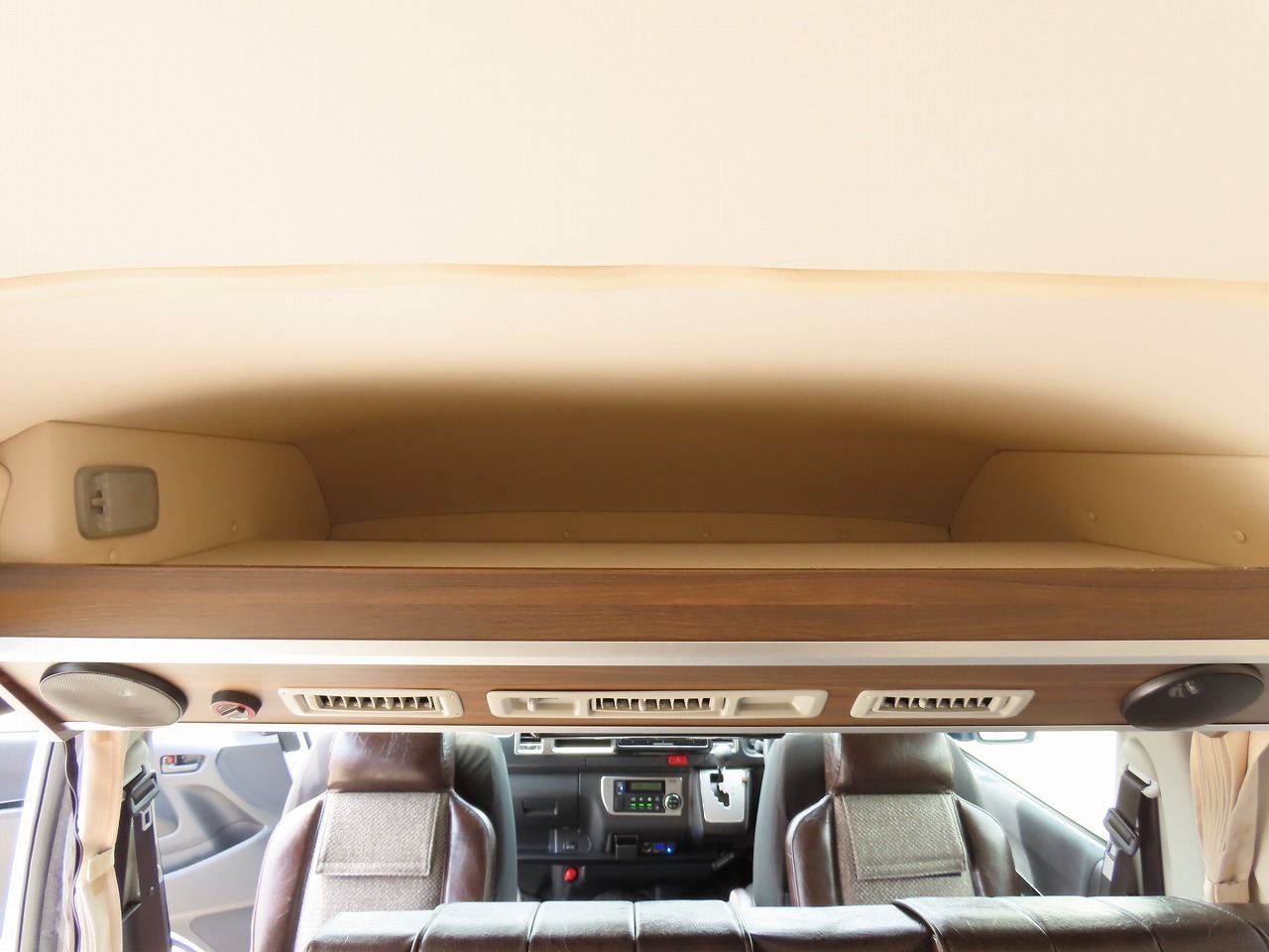 キャンピングカー バンコン ﾊｲｴｰｽ ﾚｸﾋﾞｨ ﾌｧｲﾌﾞｽﾀｰｾﾌﾟﾄ 4WD