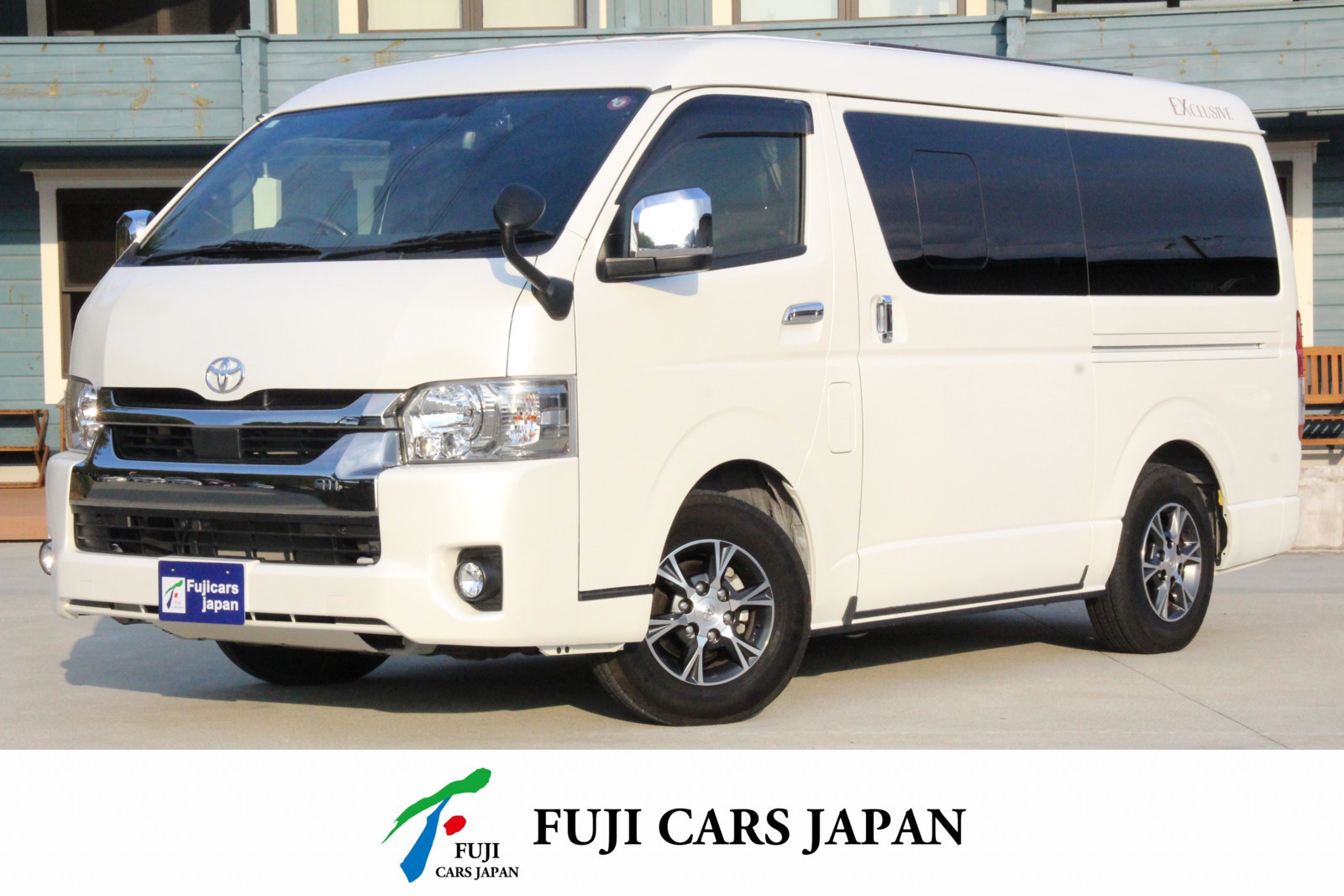 キャンピングカー バンコン ハイエースケイワークスオーロエクスクルーシブセブンスター