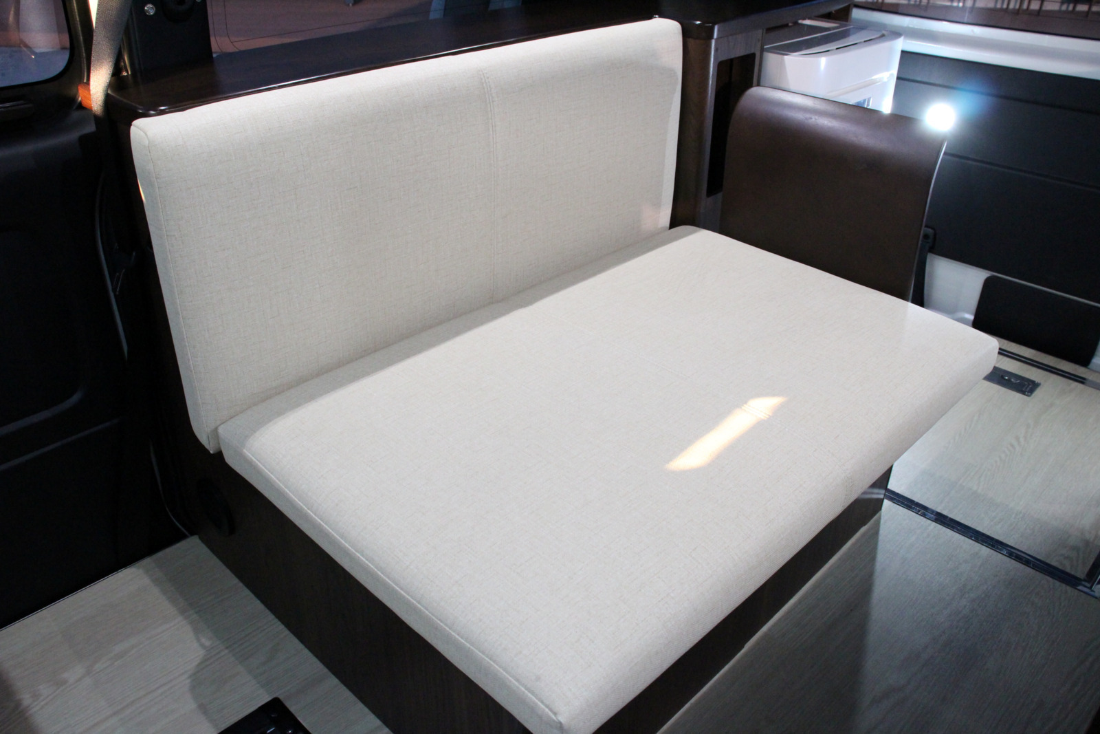 キャンピングカー バンコン ﾊｲｴｰｽｹｲﾜｰｸｽｵｰﾛｴｸｽｸﾙｰｼﾌﾞｾﾌﾞﾝｽﾀｰ