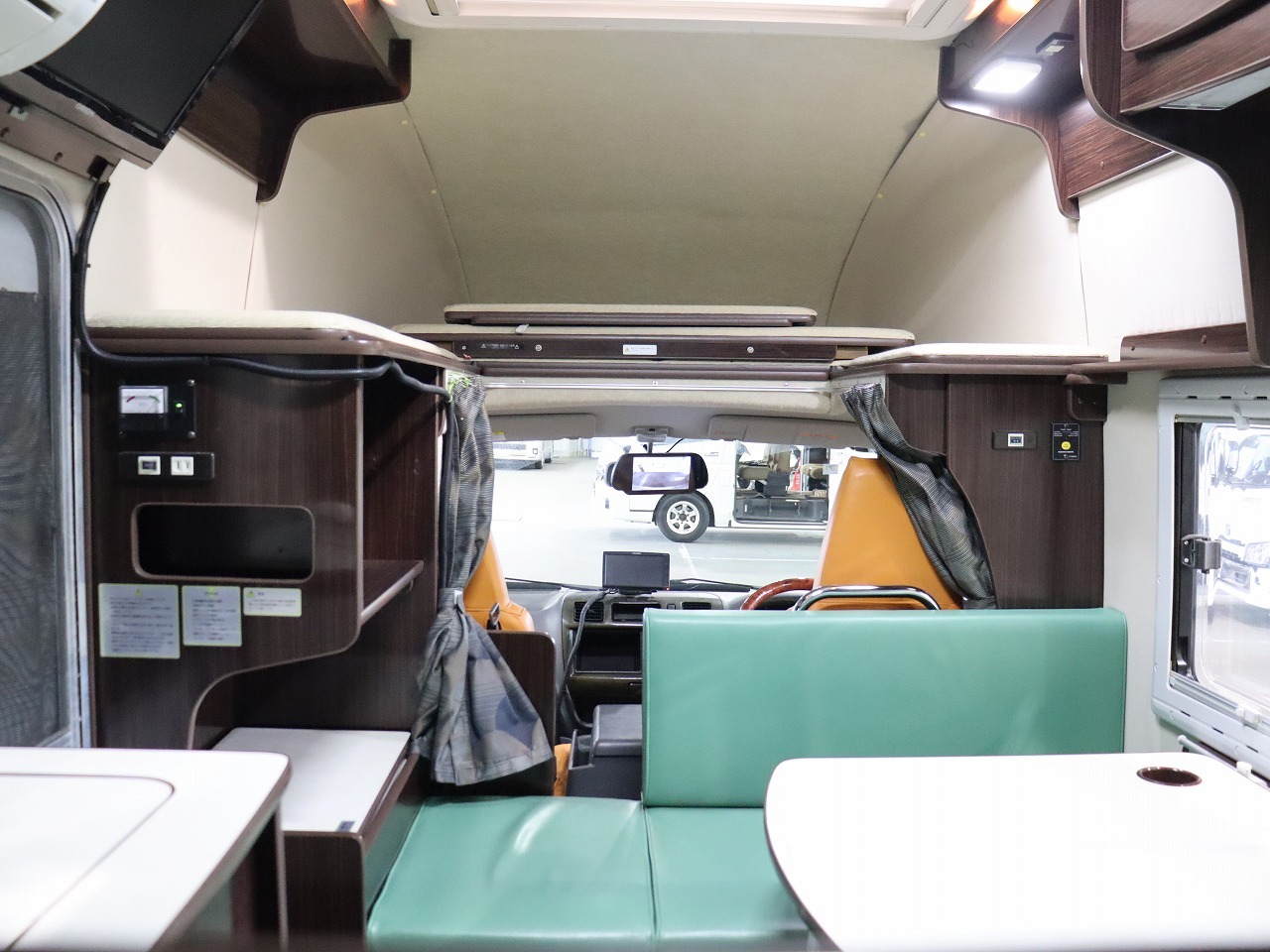 キャンピングカー キャブコン ﾎﾞﾝｺﾞ ﾛｰﾀｽRV ﾏﾝﾎﾞｳﾌｧﾐｰﾕ 4WD　AC