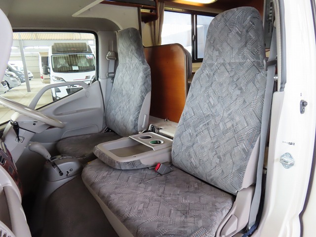 キャンピングカー キャブコン ｶﾑﾛｰﾄﾞ 東和 ｳﾞｫｰﾝR2B　FFﾋｰﾀｰ