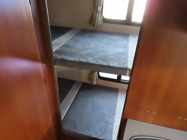 キャンピングカー キャブコン ｶﾑﾛｰﾄﾞ 東和 ｳﾞｫｰﾝR2B　FFﾋｰﾀｰ