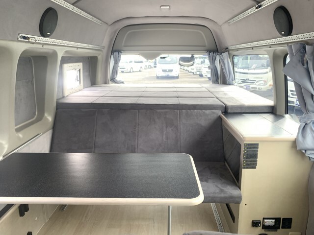 キャンピングカー バンコン ﾅｯﾂRV ﾄｲｴｰｽ 4駆 FFﾋｰﾀｰ ｵｰﾆﾝｸﾞx2