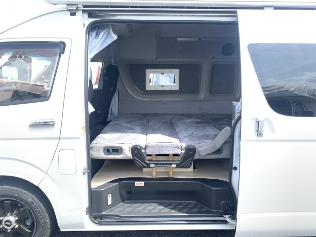 キャンピングカー バンコン ﾅｯﾂRV ﾄｲｴｰｽ 4駆 FFﾋｰﾀｰ ｵｰﾆﾝｸﾞx2