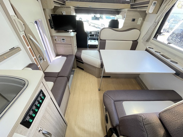 キャンピングカー キャブコン ｶﾑﾛｰﾄﾞ 東和 ｳﾞｫｰﾝｴｸｽｸﾙｰｼﾌﾞR2B