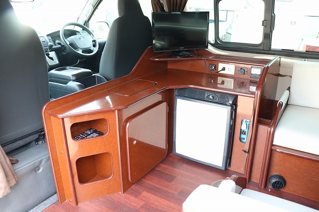 キャンピングカー バンコン ﾊｲｴｰｽ FOCS DSﾘﾉﾀｸﾐ FFﾋｰﾀｰ 4WD