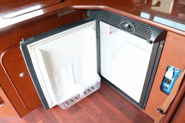 キャンピングカー バンコン ﾊｲｴｰｽ FOCS DSﾘﾉﾀｸﾐ FFﾋｰﾀｰ 4WD