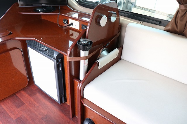 キャンピングカー バンコン ﾊｲｴｰｽ FOCS DSﾘﾉﾀｸﾐ FFﾋｰﾀｰ 4WD