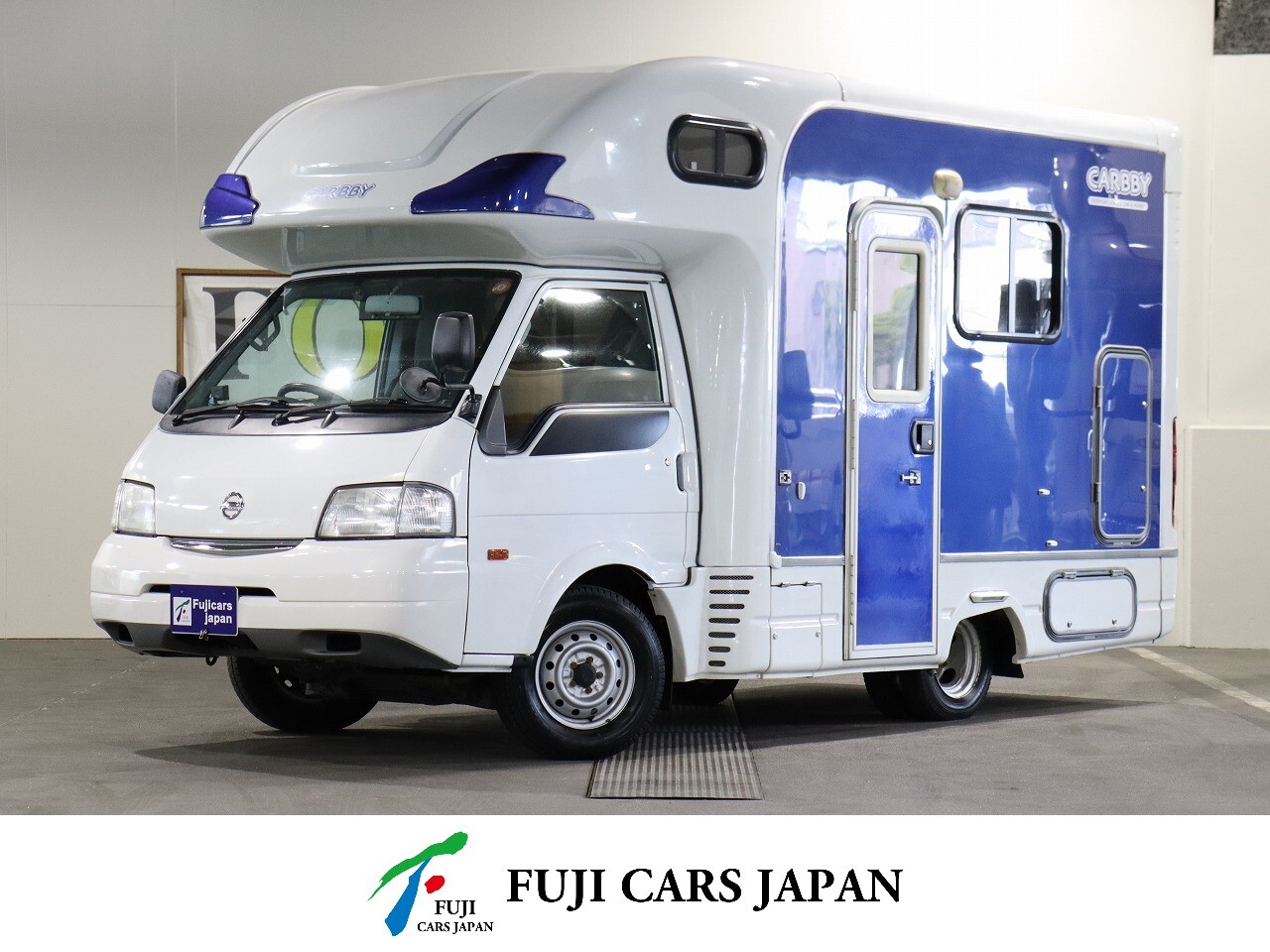 キャンピングカー キャブコン バネット 東和 カービィ 4WD